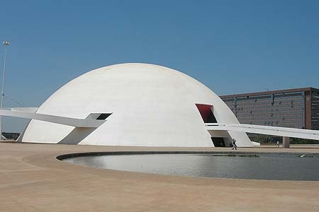 Brasília é tema de três exposições em cartaz na cidade